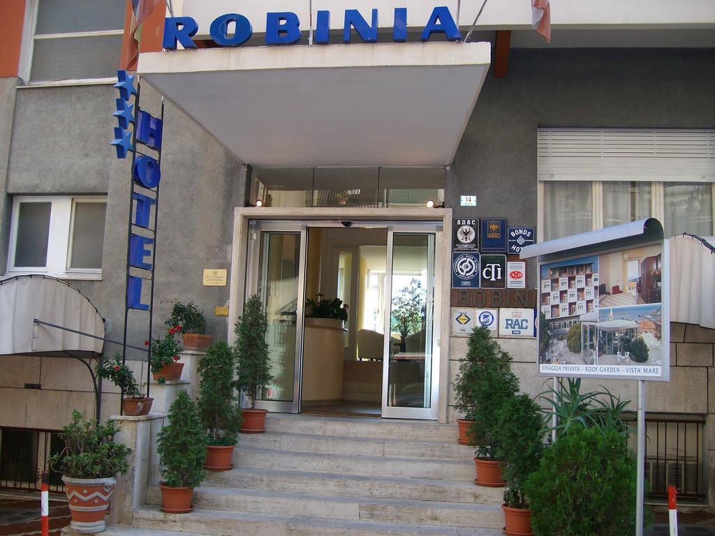 אימפריה Hotel Robinia מראה חיצוני תמונה